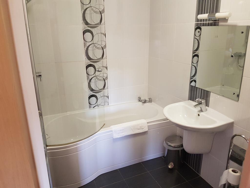 Sutherlands Hotel Gateshead Dış mekan fotoğraf